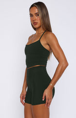 Keep Up High Waisted Shorts 4" Forest